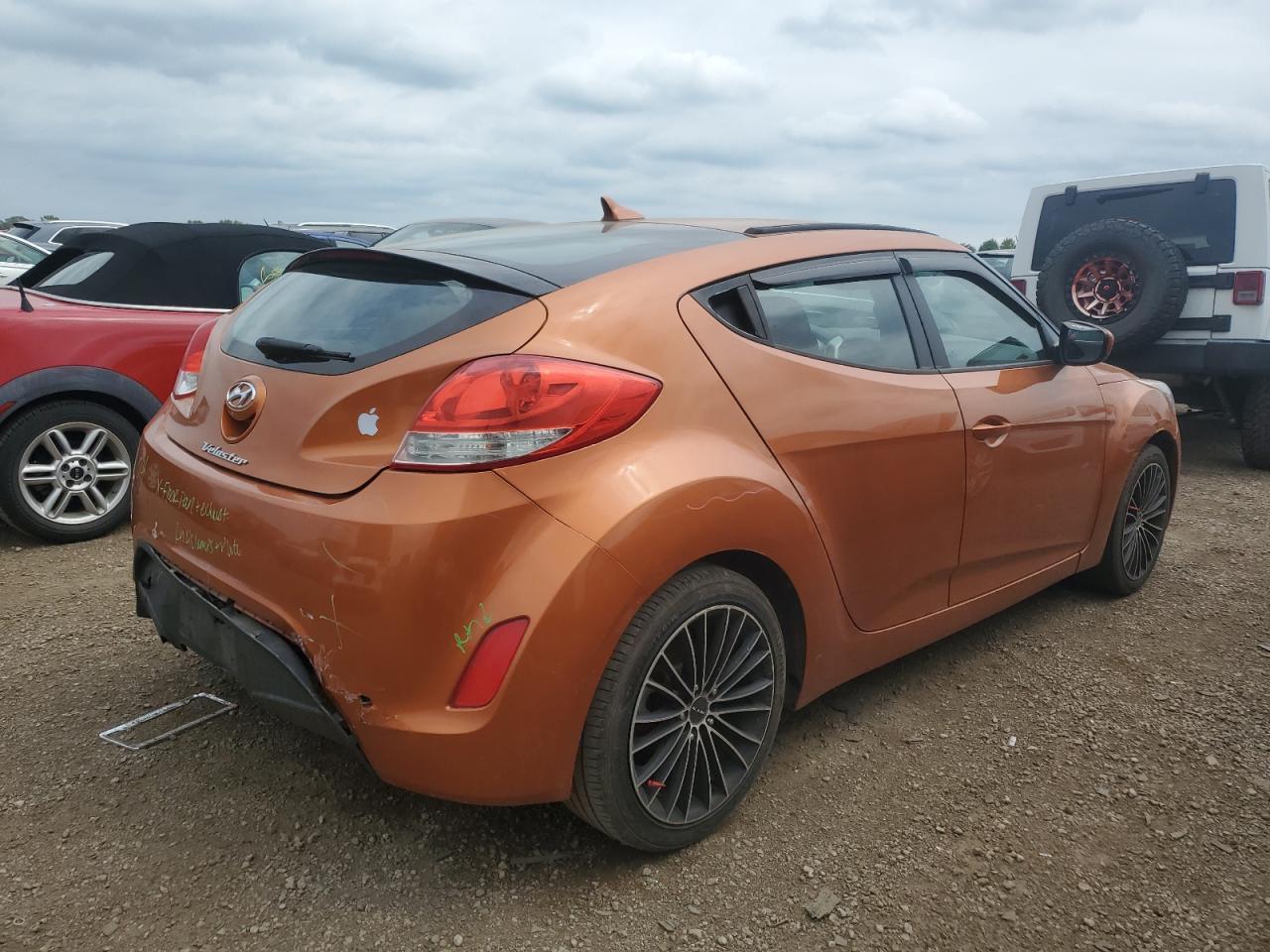 2013 Hyundai Veloster - Фото 3