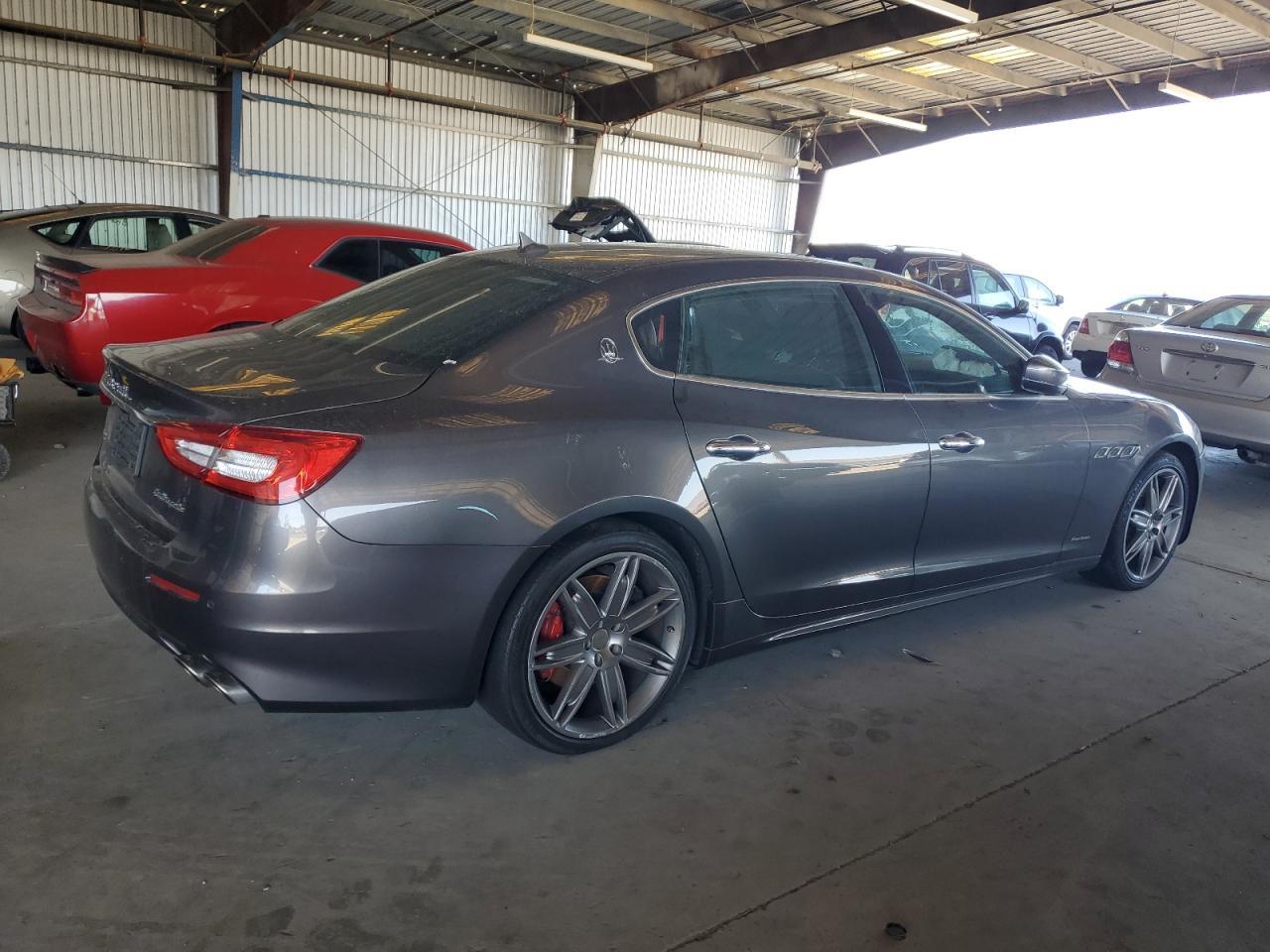 2017 Maserati Quattroporte S - Image 3
