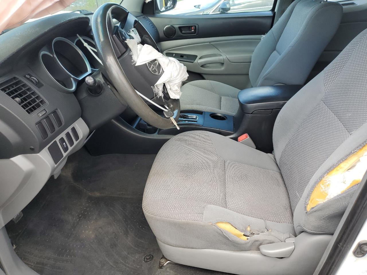 2015 Toyota Tacoma Access Cab - Image 7