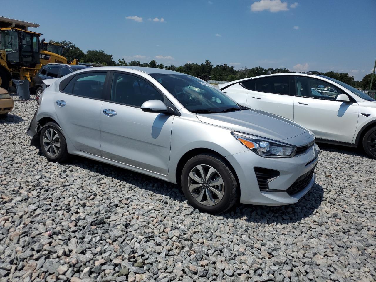 2023 Kia Rio Lx - Image 4