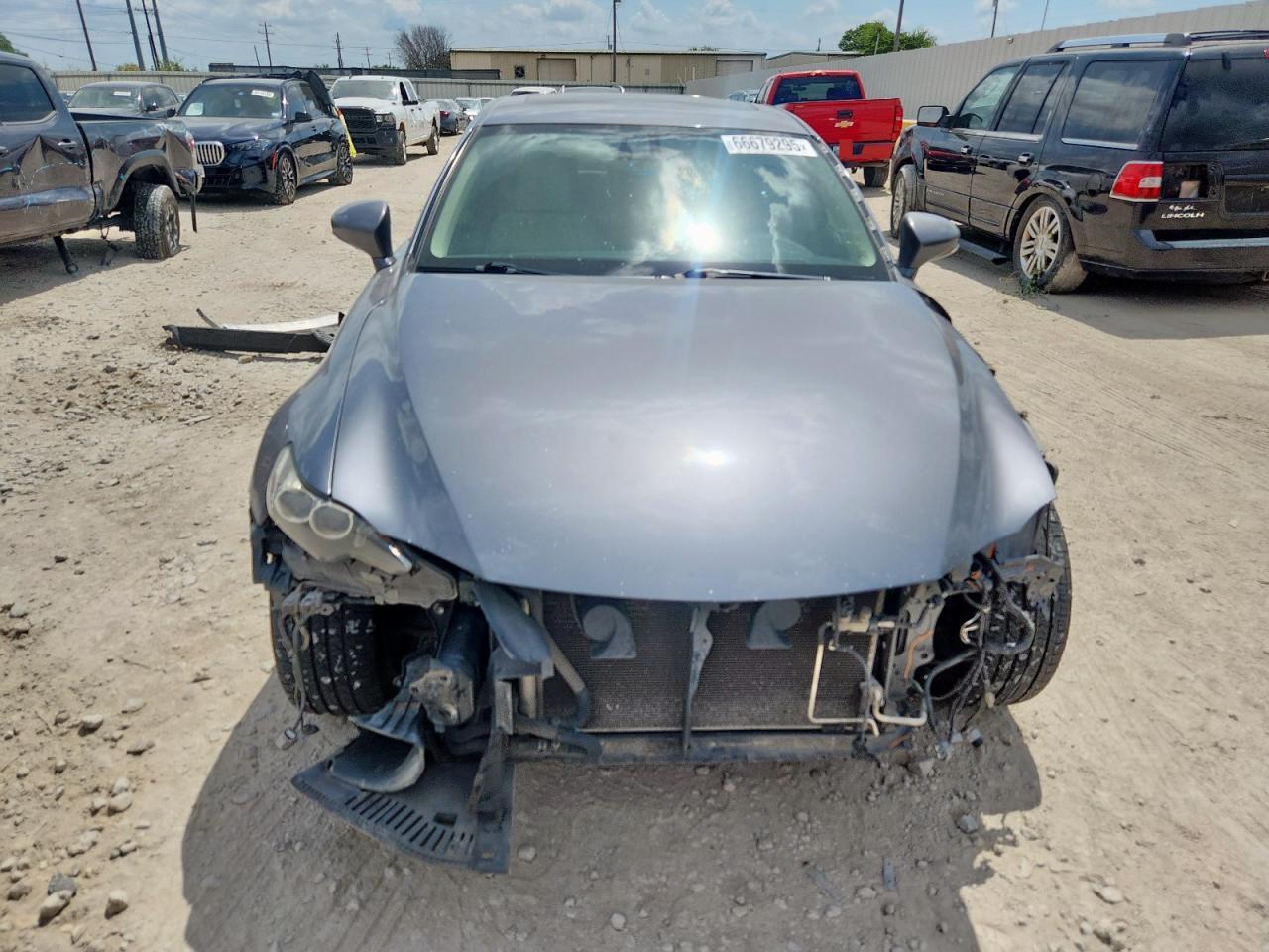 2016 Lexus Is 200T - Image 5