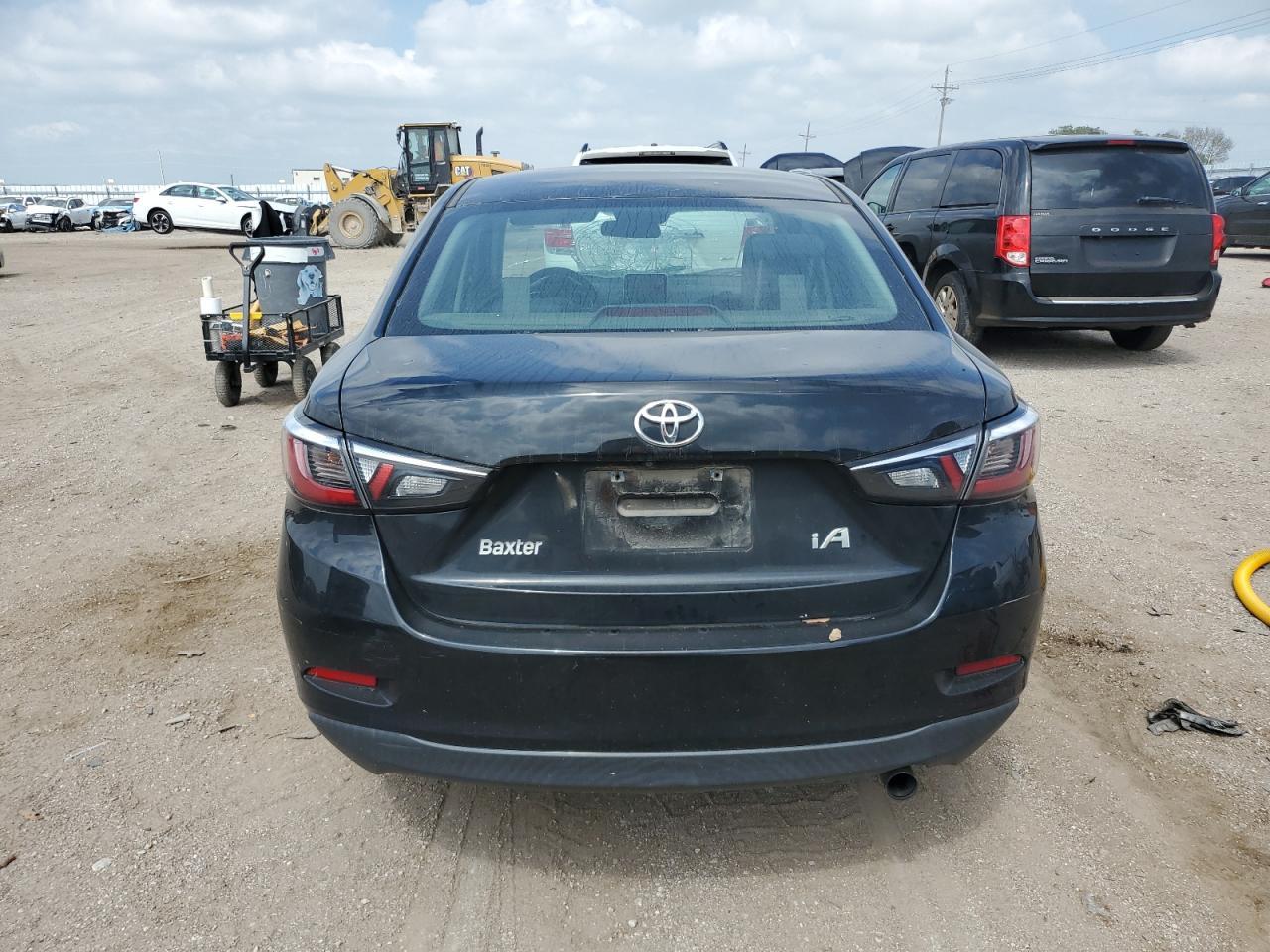 2017 Toyota Yaris Ia - Image 6