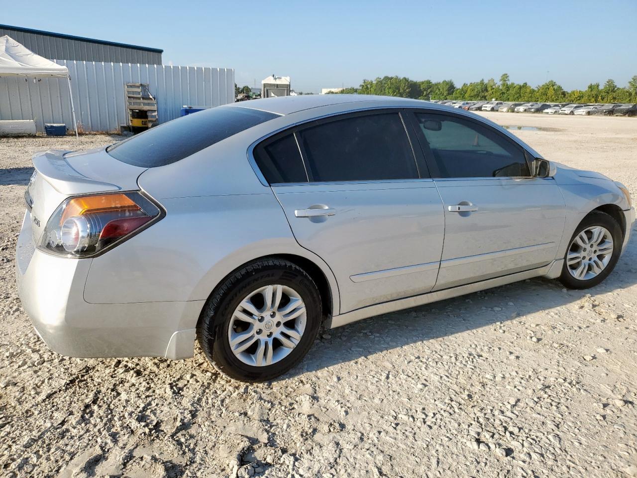 2012 Nissan Altima Base - Image 3