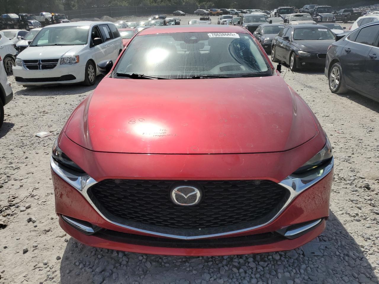2021 Mazda 3 Premium Plus - Фото 5