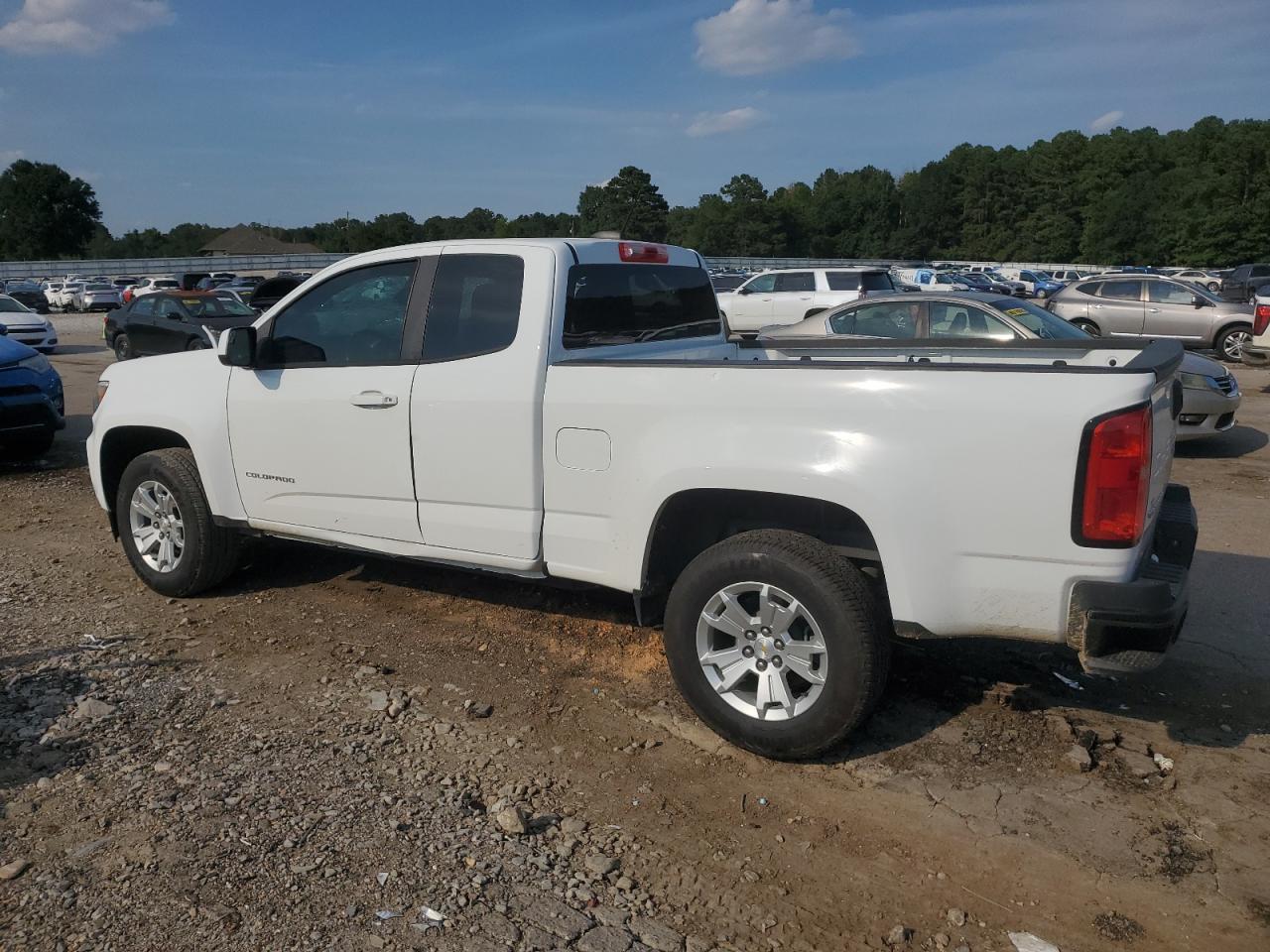 2021 Chevrolet Colorado Lt - Фото 2