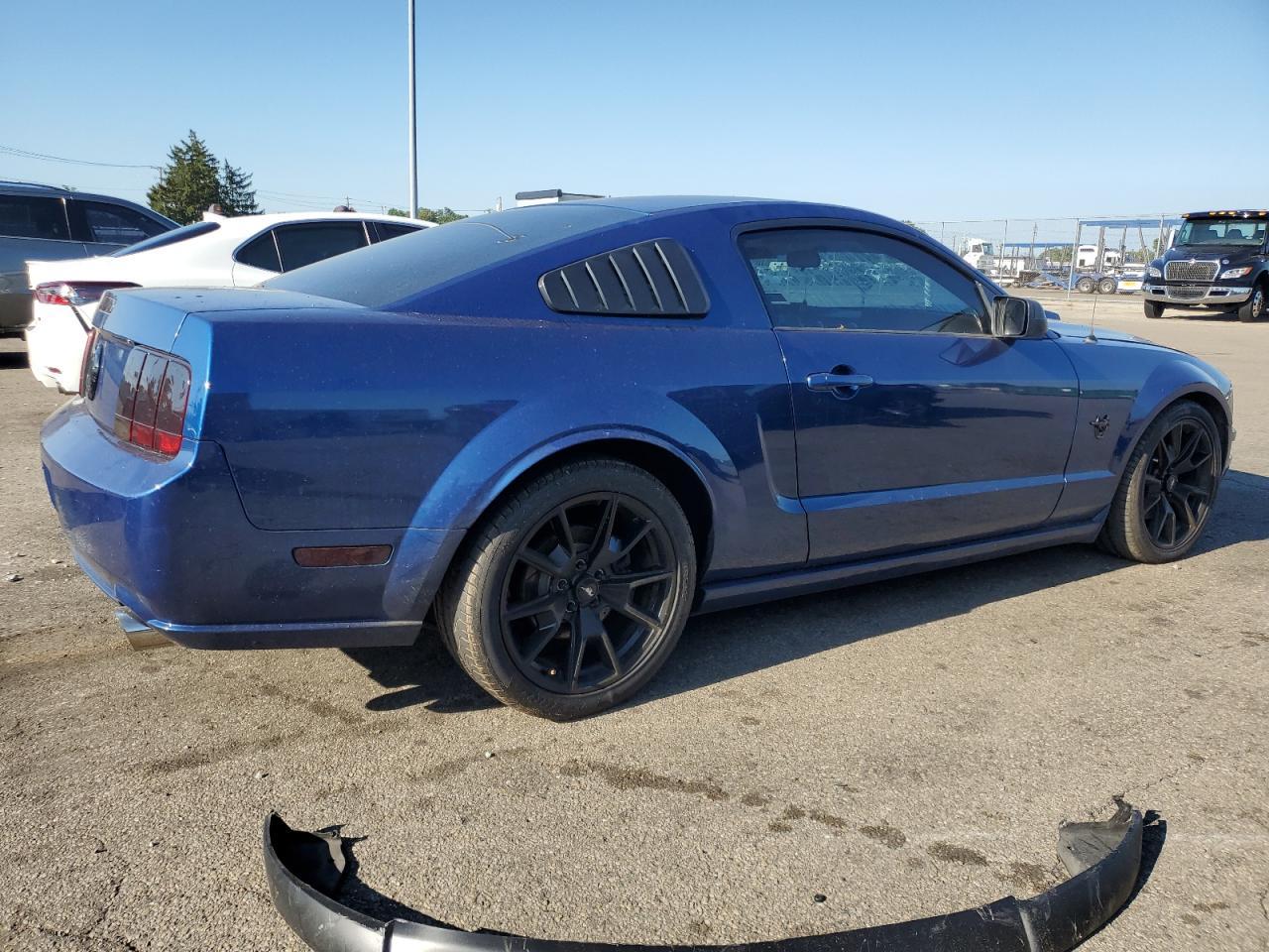 2009 Ford Mustang Gt - Фото 3