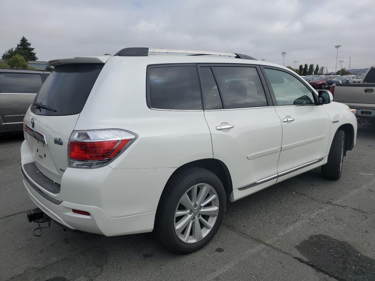 2012 Toyota Highlander Hybrid Limited - Image 3