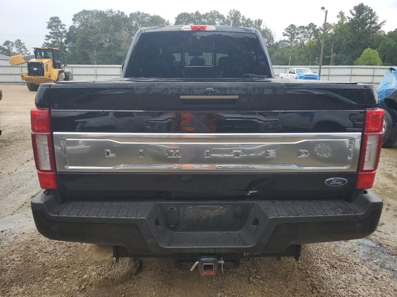 2022 Ford F350 Super Duty - Фото 6