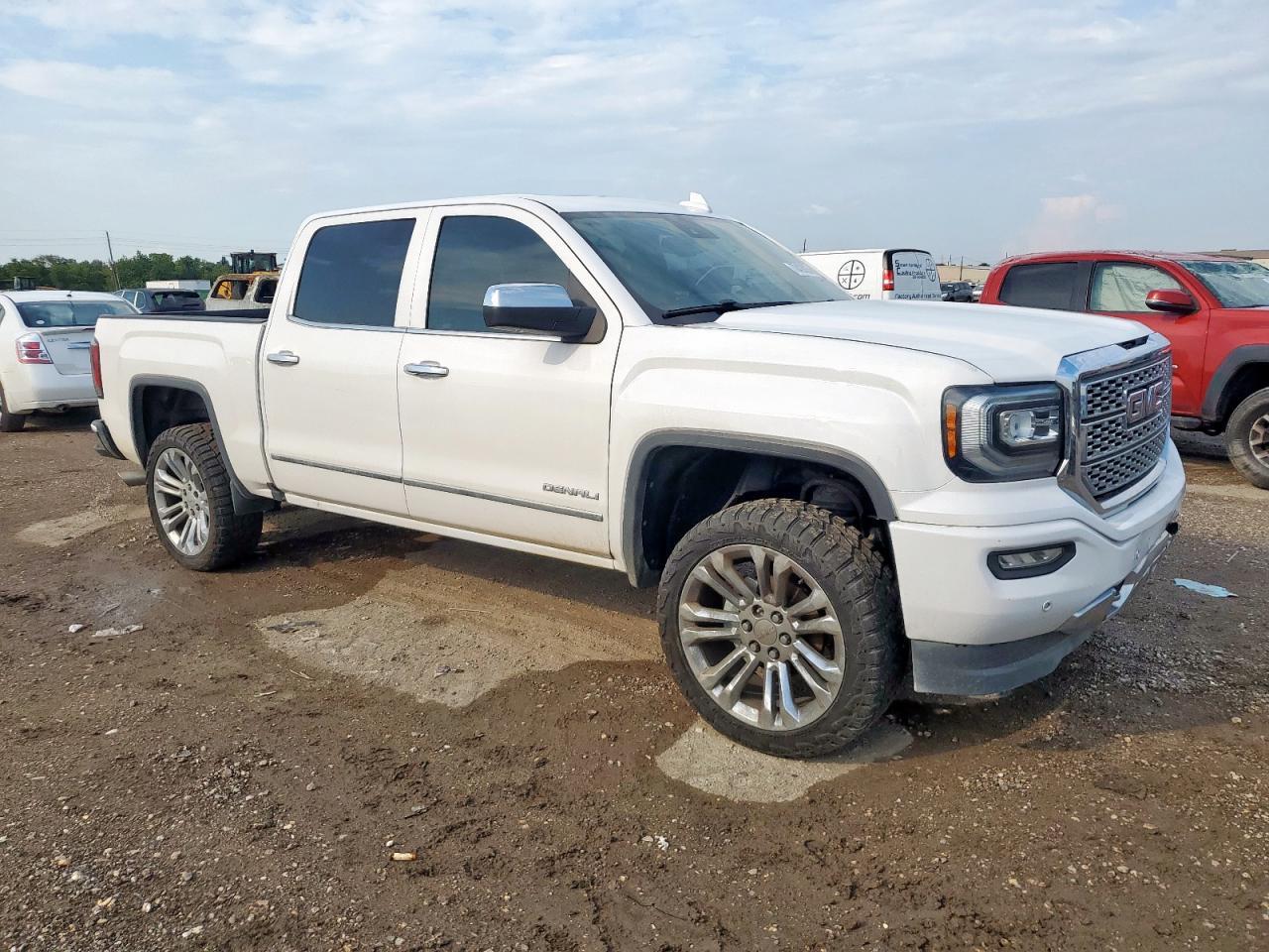 2018 GMC Sierra K1500 Denali - Фото 4