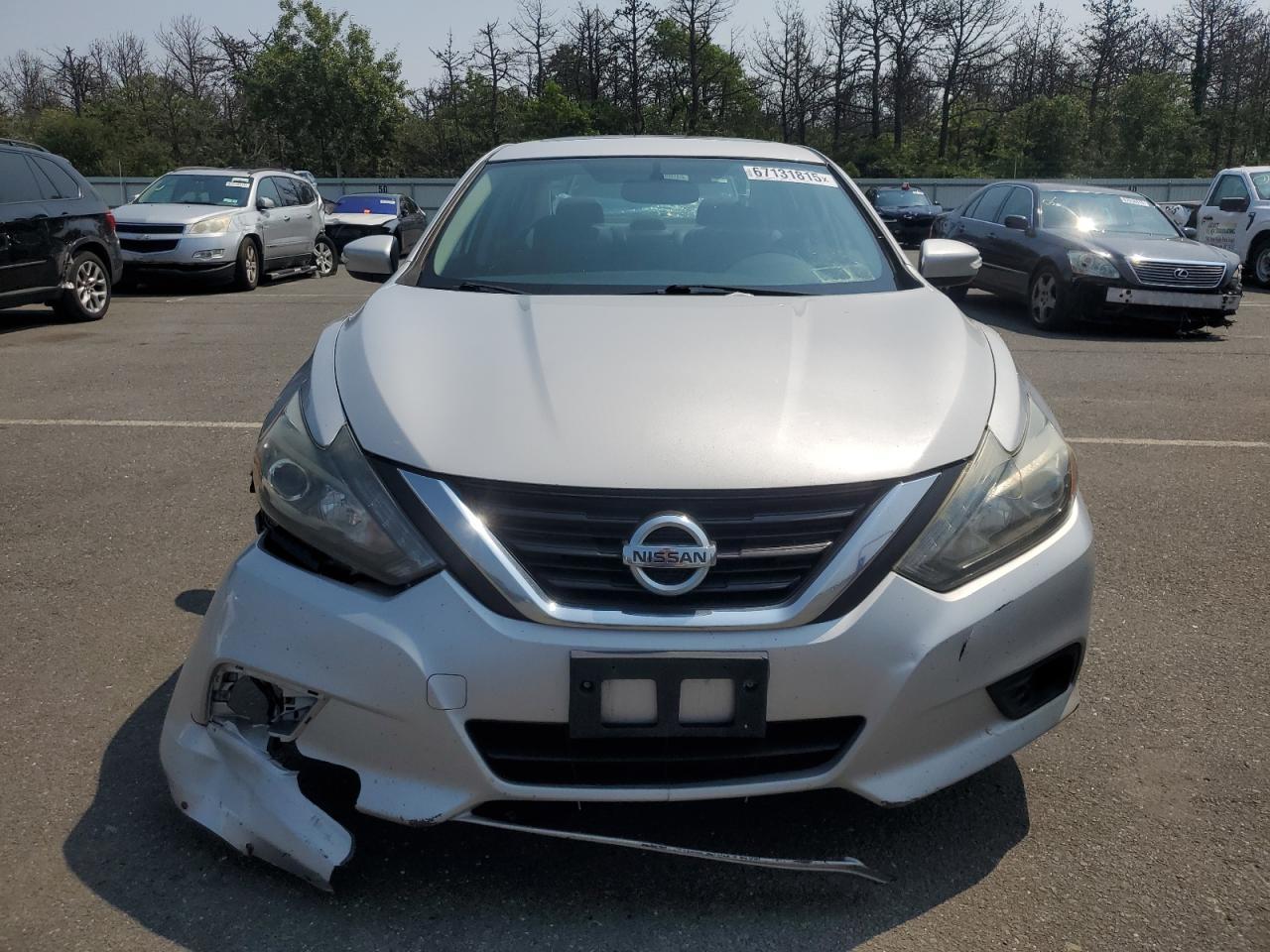 2014 Nissan Altima 2.5 - Image 5