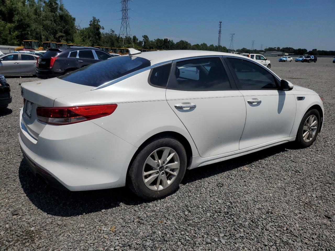 2016 Kia Optima Lx - Фото 3