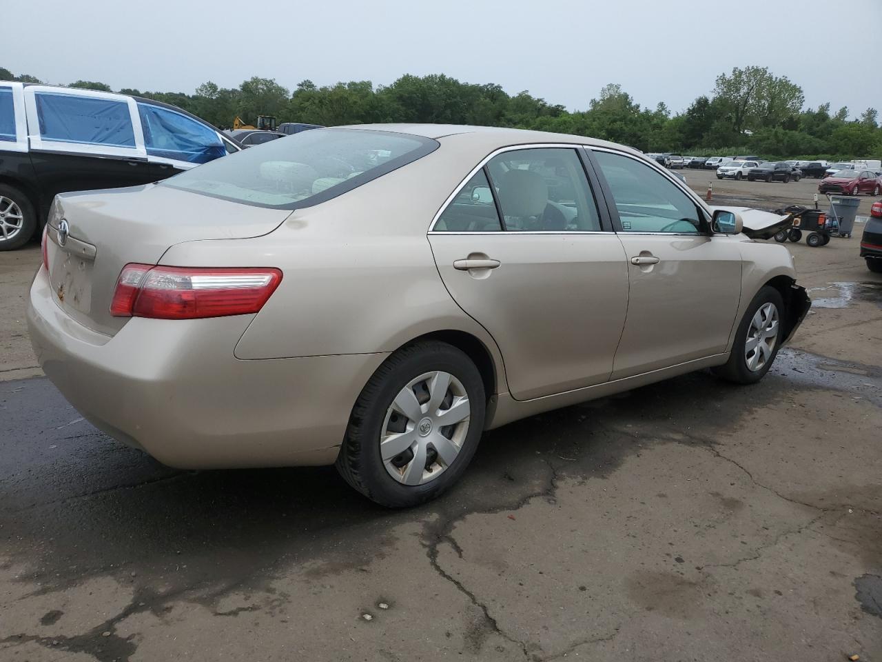 2009 Toyota Camry Base - Фото 3
