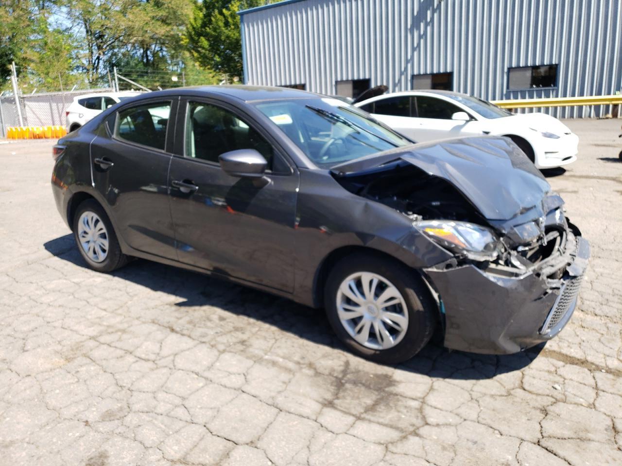 2019 Toyota Yaris L - Фото 4