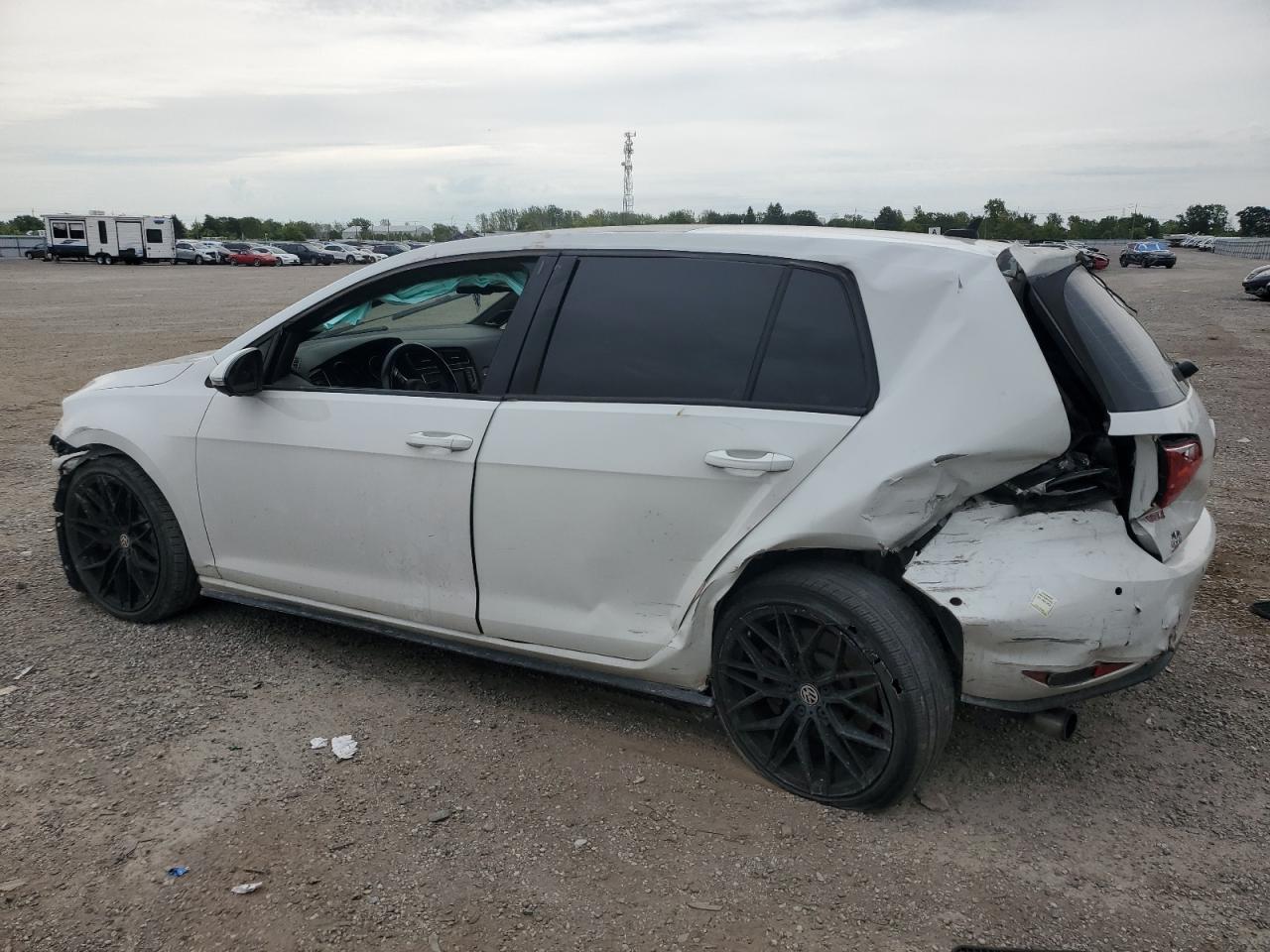 2016 Volkswagen Gti S/Se - Фото 2