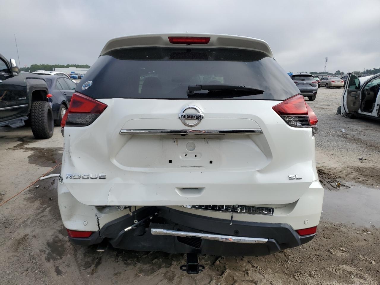 2020 Nissan Rogue S - Image 6