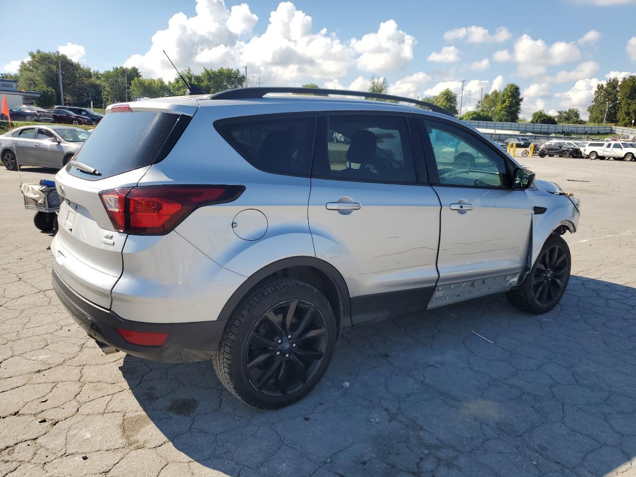 2019 Ford Escape Se - Image 3