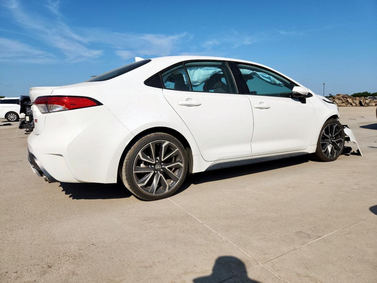 2020 Toyota Corolla Se - Фото 3