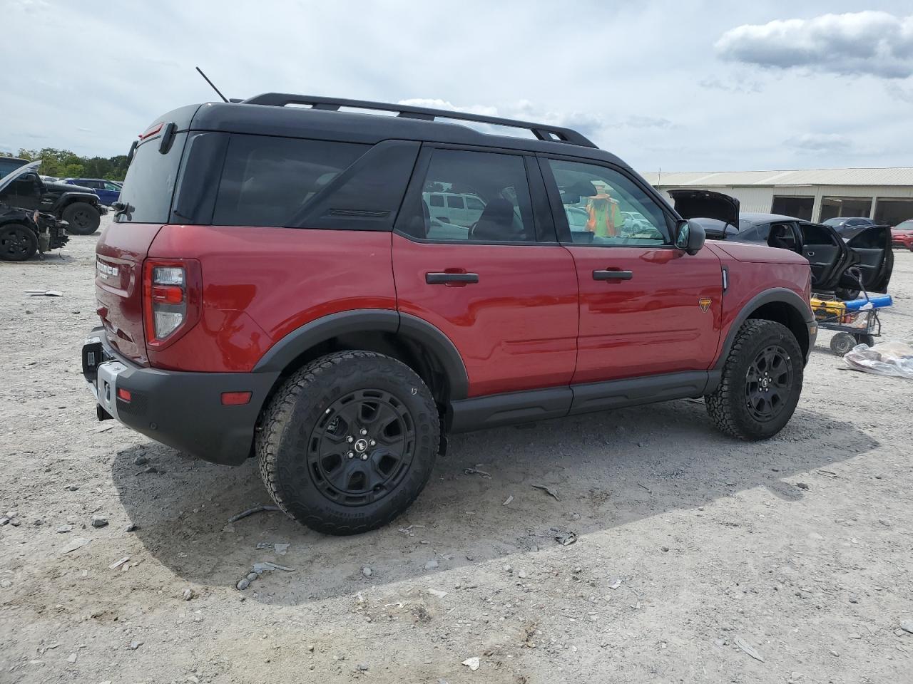 2025 Ford Bronco Sport Badlands - Фото 3