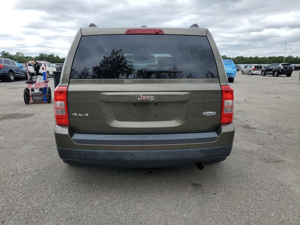 2015 Jeep Patriot Latitude - Image 6