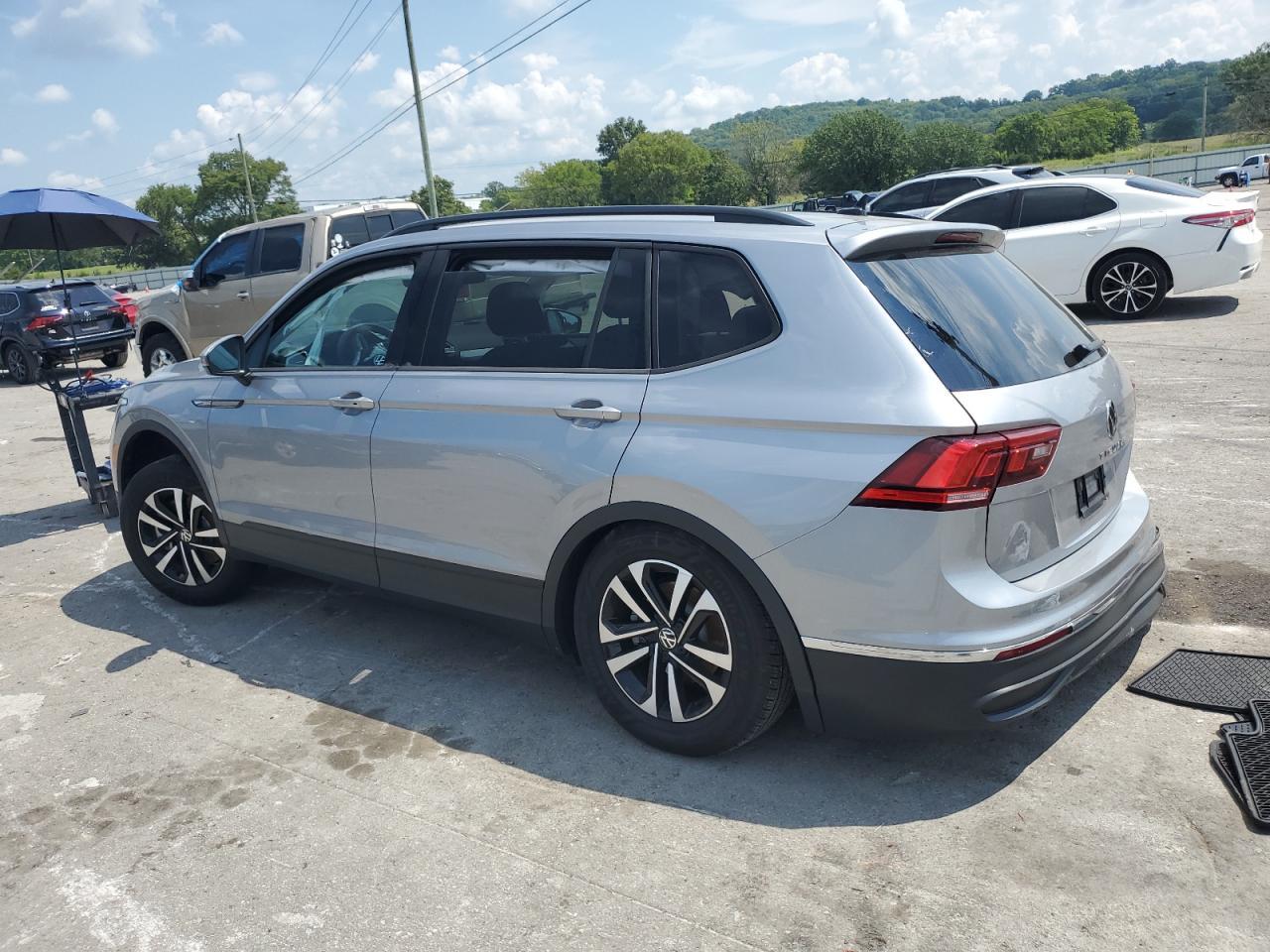 2024 Volkswagen Tiguan S - Фото 2