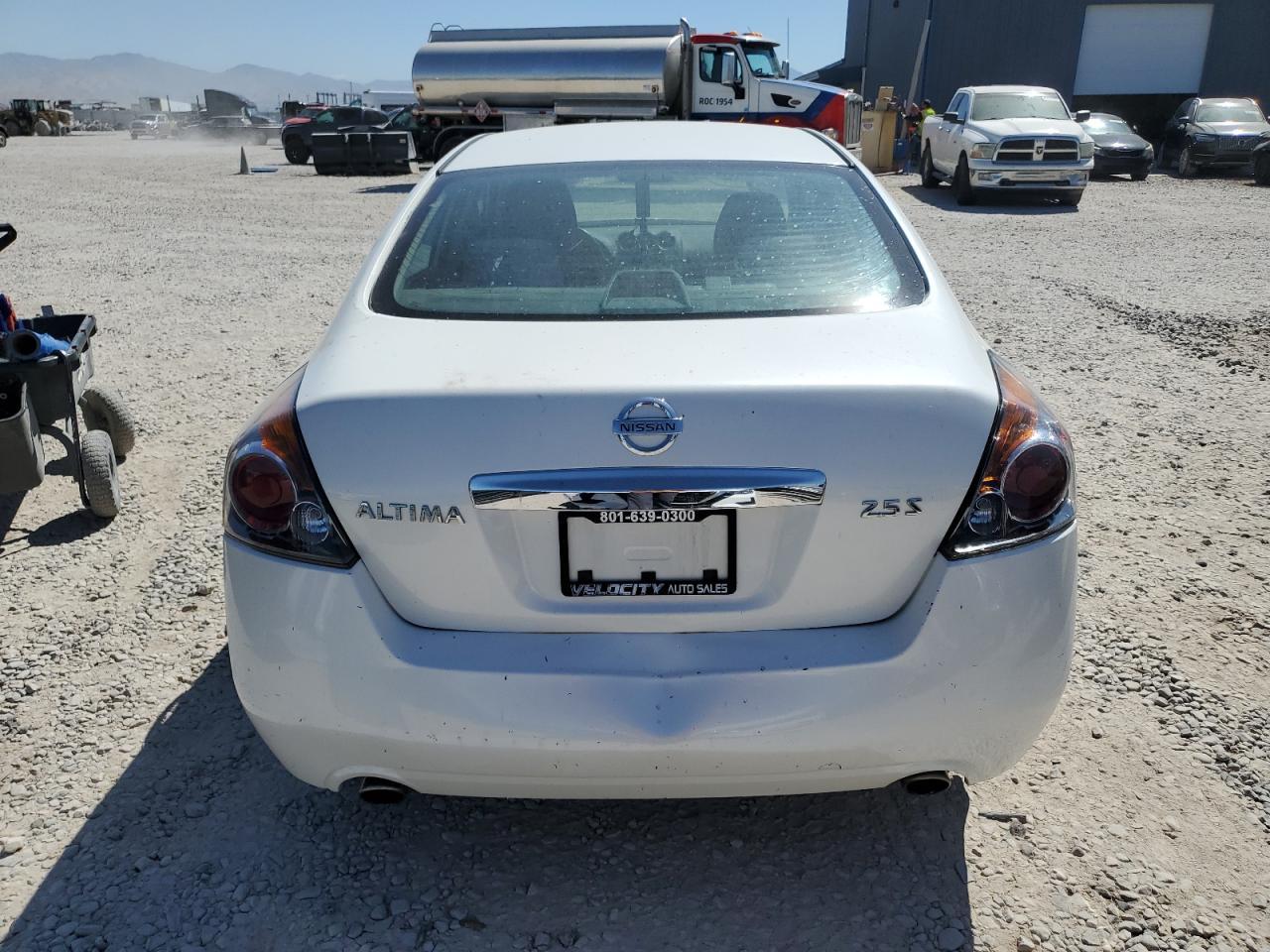 2011 Nissan Altima Base - Фото 6