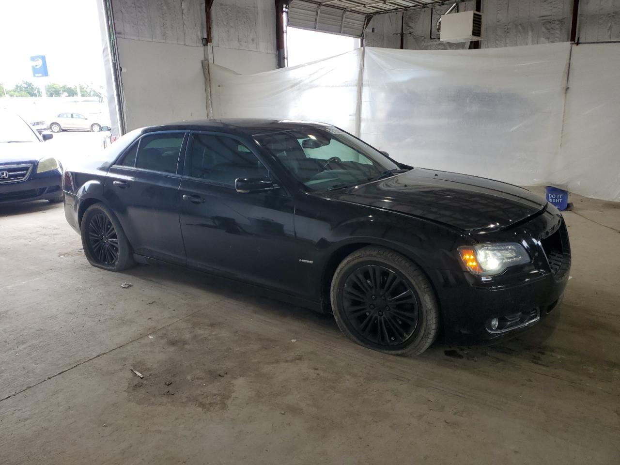 2012 Chrysler 300 S - Фото 4