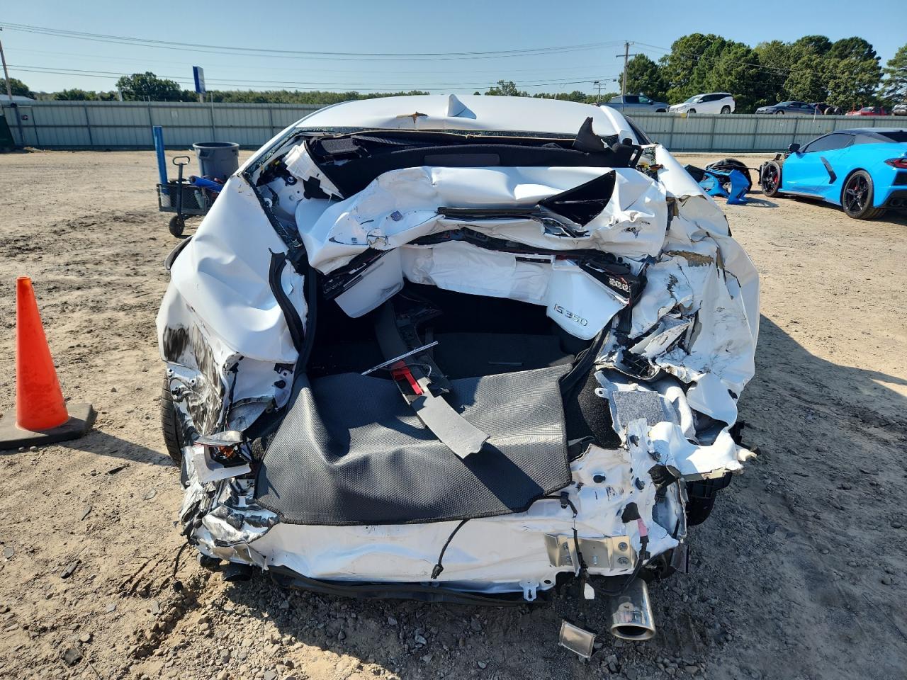 2025 Lexus Is 350 F Sport Design - Image 6