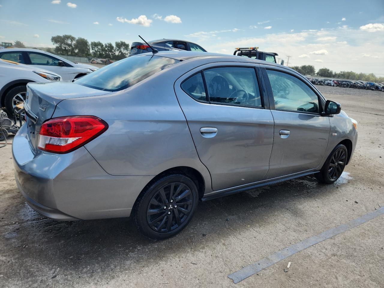 2020 Mitsubishi Mirage G4 Se - Фото 3