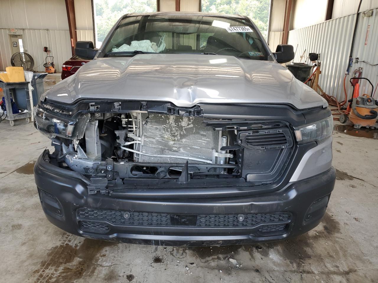 2025 Ram 1500 Tradesman - Фото 5