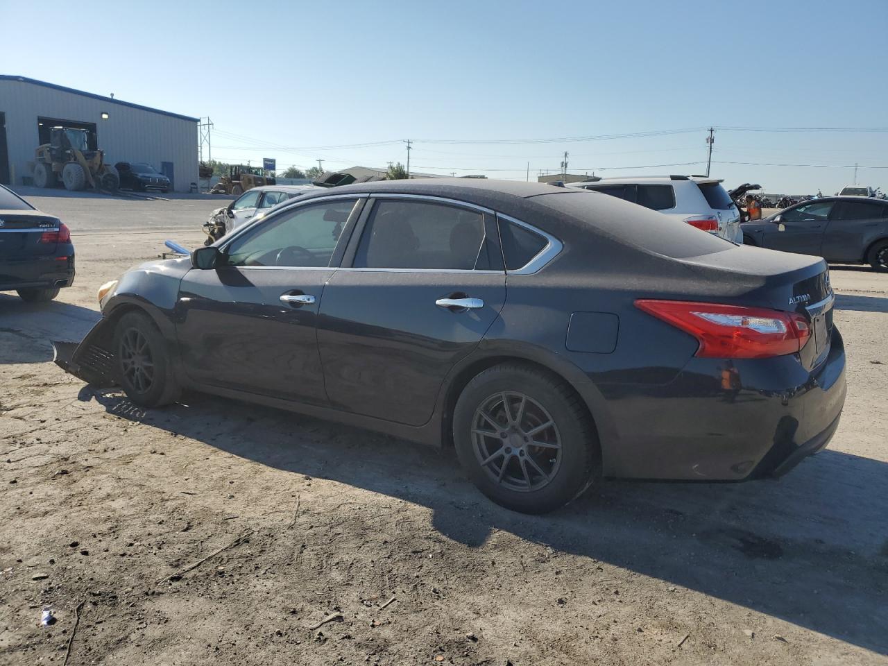 2017 Nissan Altima 2.5 - Image 2
