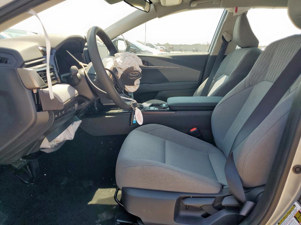 2025 Toyota Camry Xse - Image 7