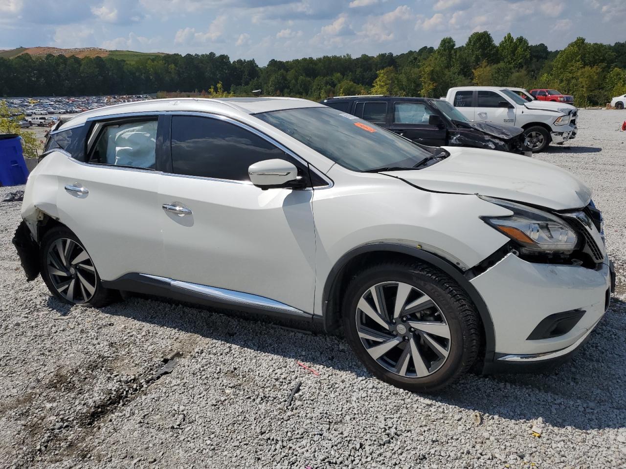 2015 Nissan Murano S - Image 4