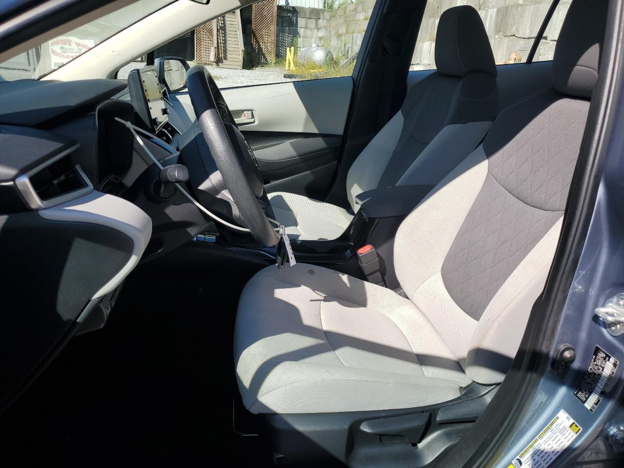 2022 Toyota Corolla Le - Фото 7