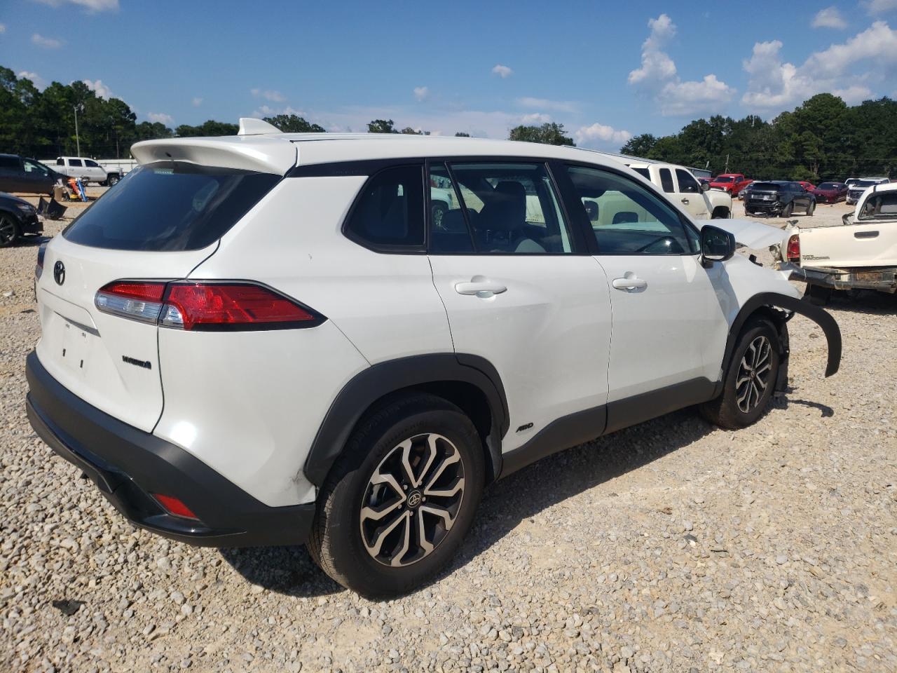 2024 Toyota Corolla Cross Se - Image 3