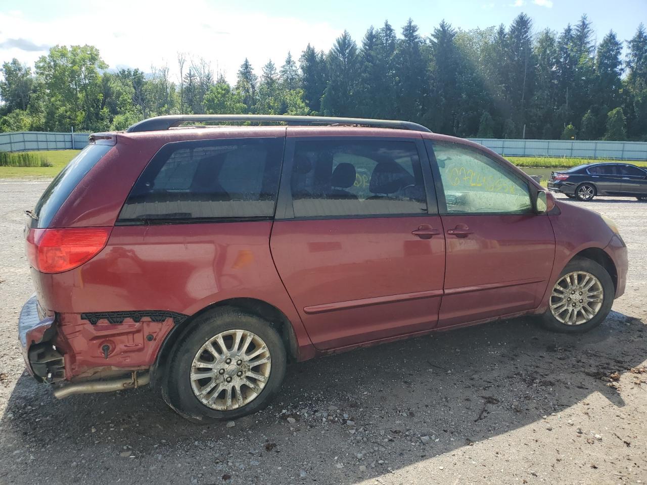 2010 Toyota Sienna Xle - Image 3
