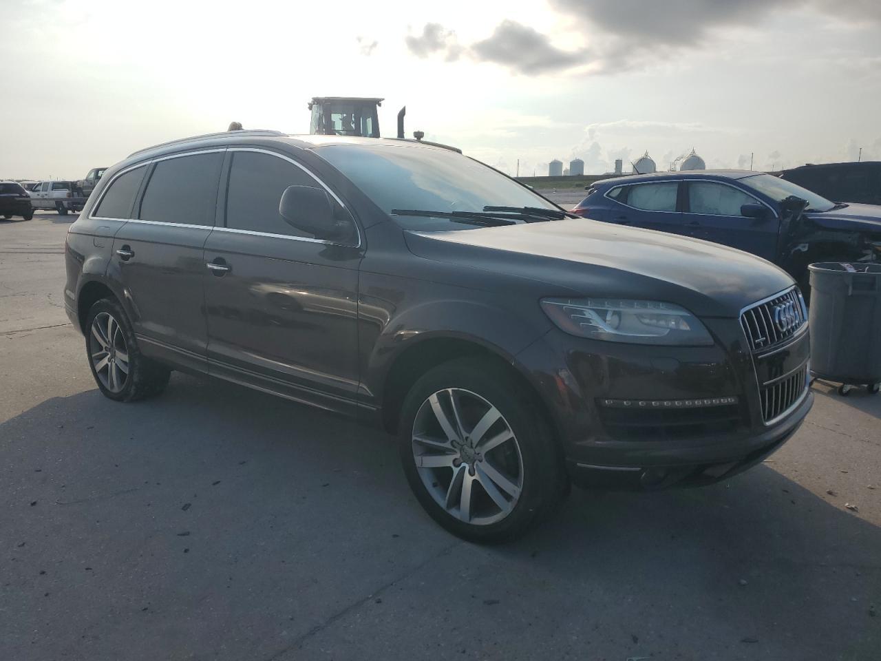 2013 Audi Q7 Premium Plus - Фото 4