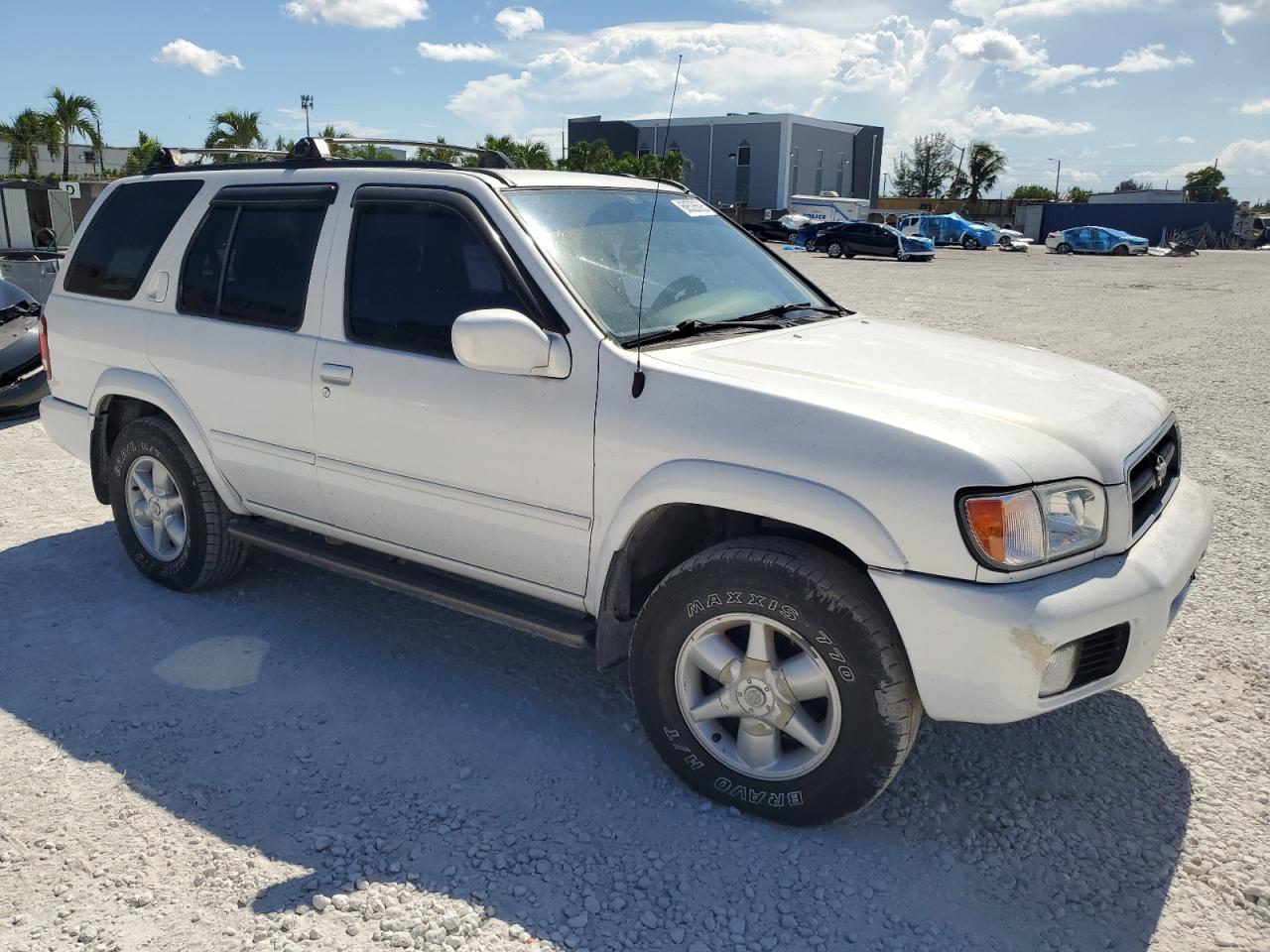 2001 Nissan Pathfinder Le - Фото 4