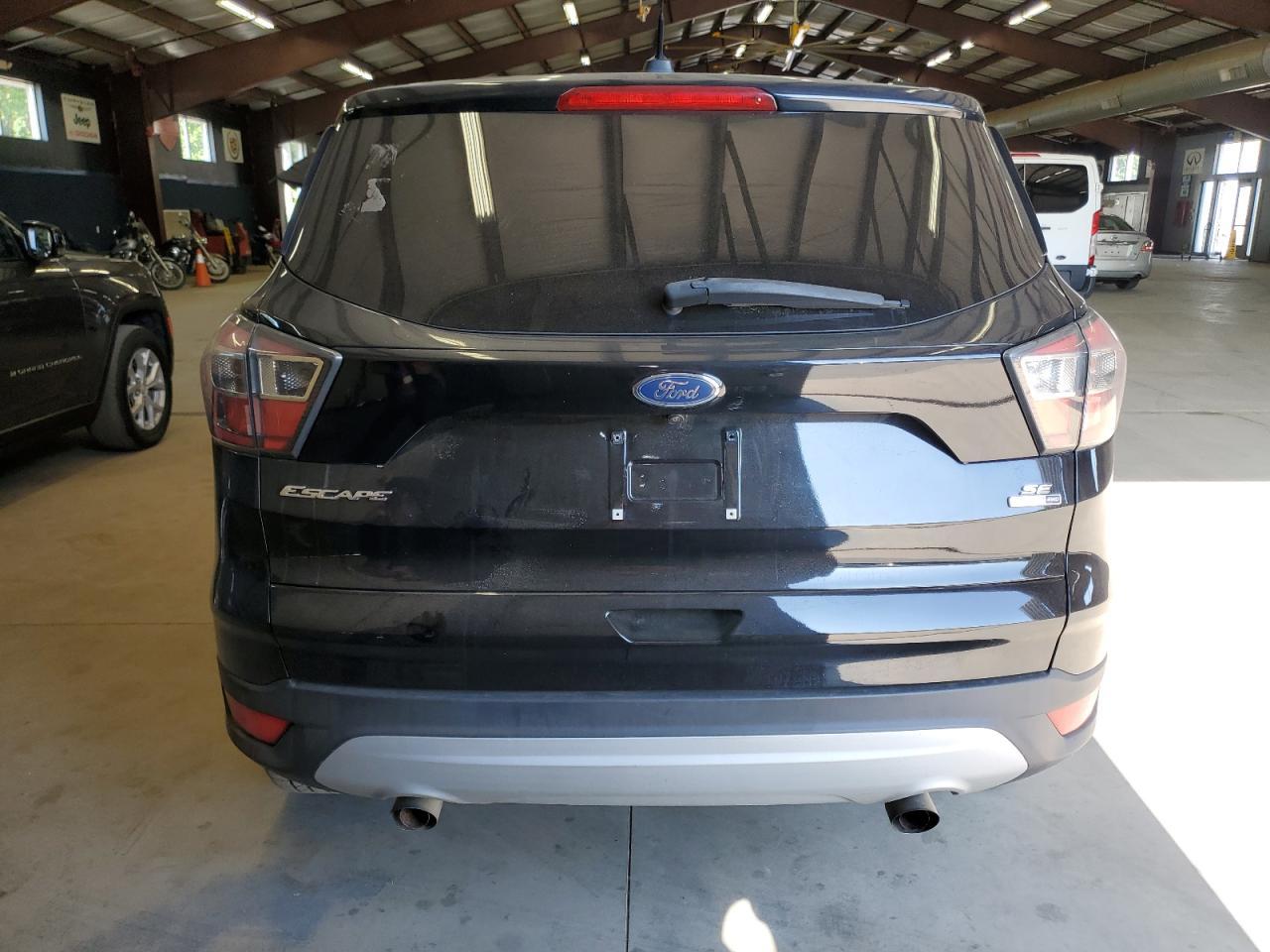 2017 Ford Escape Se - Фото 6