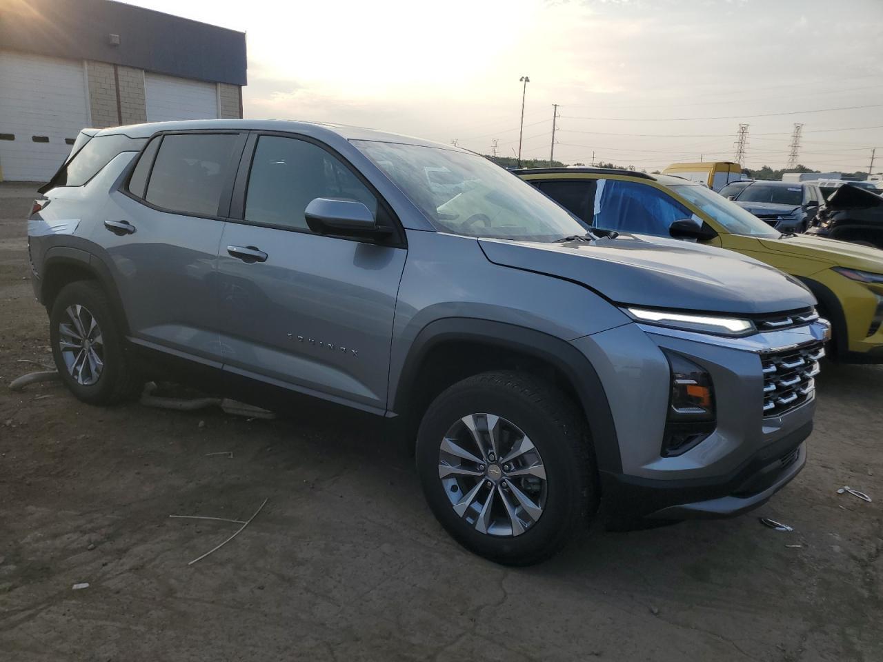 2025 Chevrolet Equinox Lt - Image 4