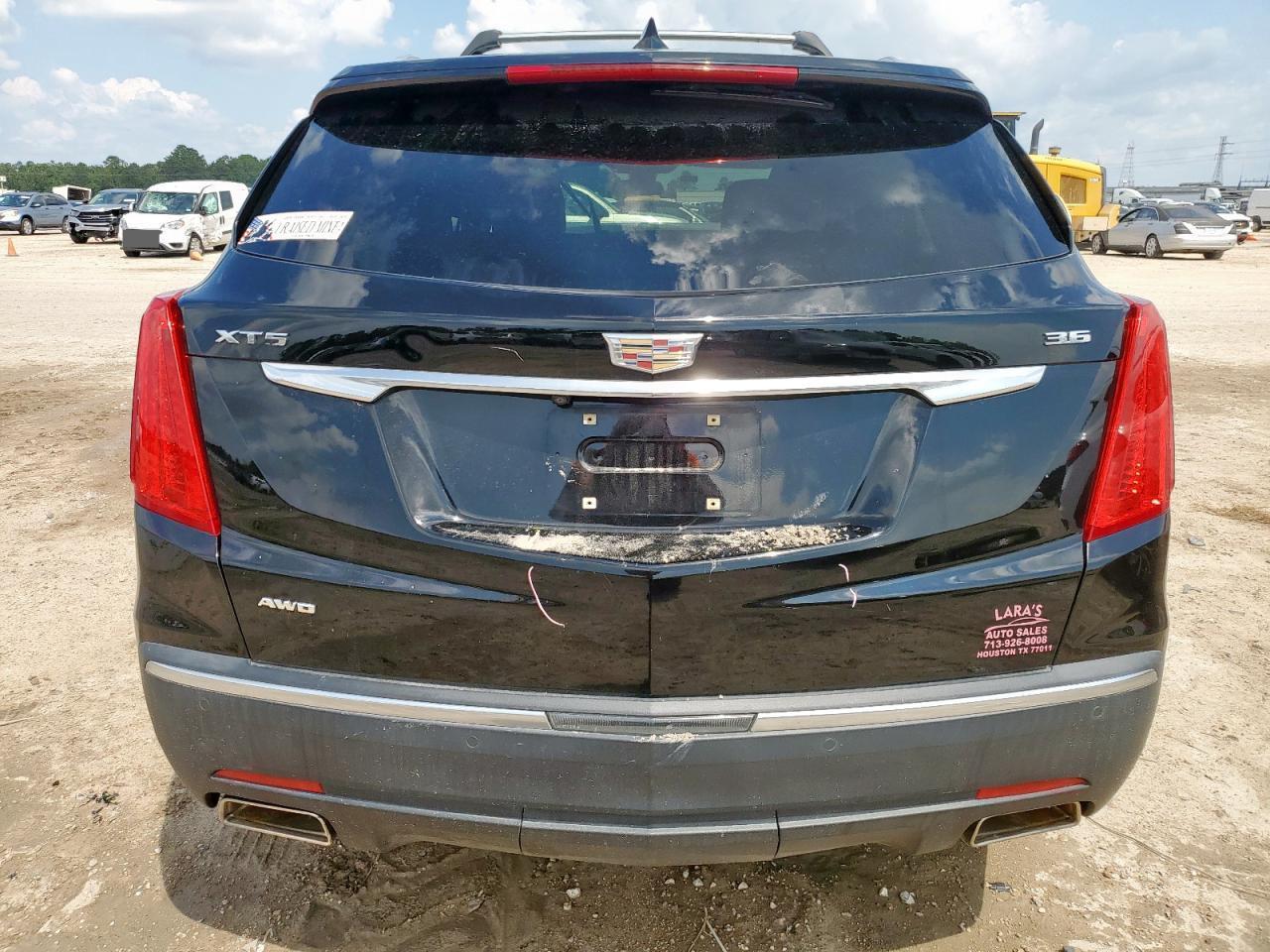2018 Cadillac Xt5 Luxury - Image 6