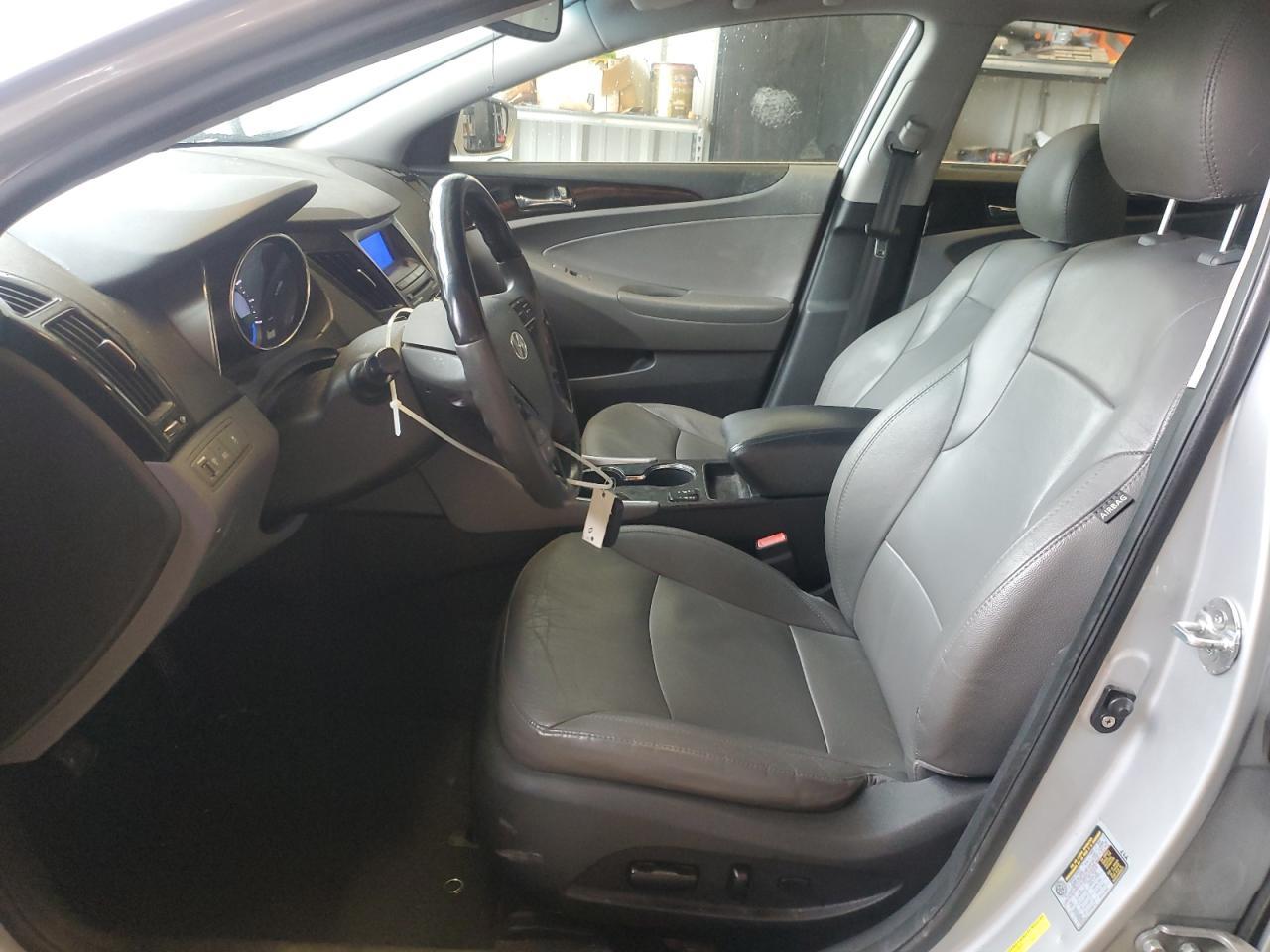 2011 Hyundai Sonata Se - Image 7