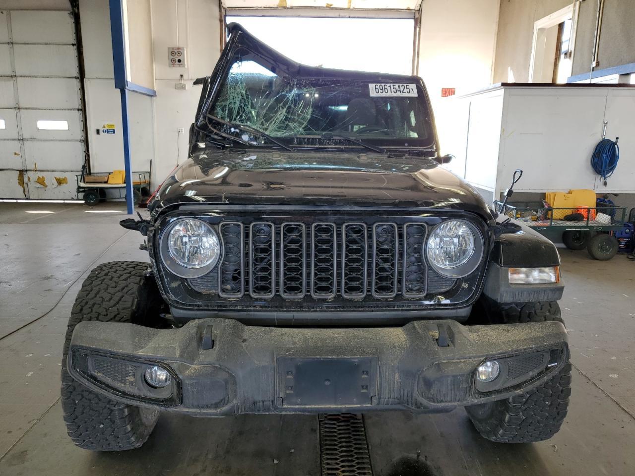 2025 Jeep Gladiator Sport - Фото 5