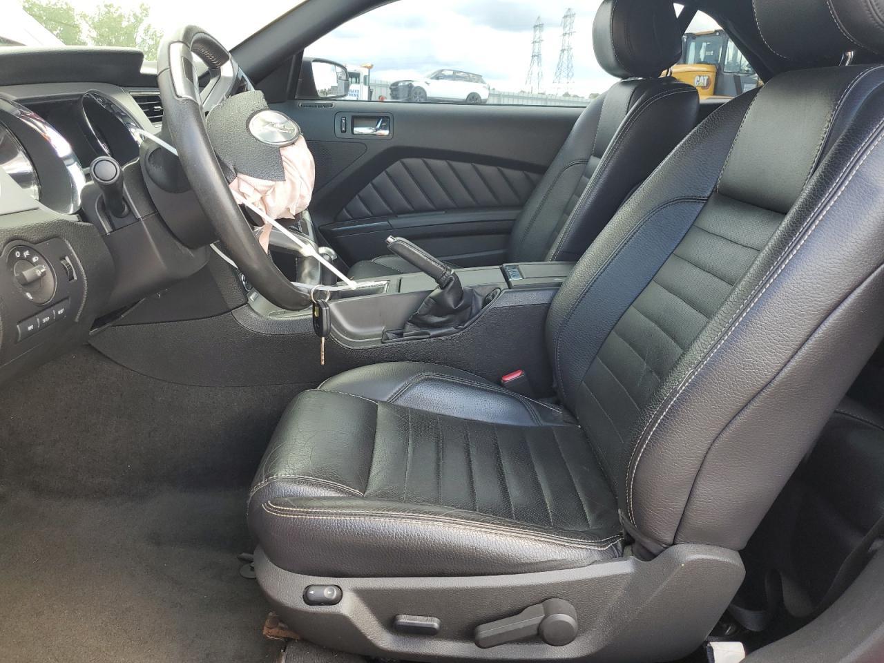 2012 Ford Mustang - Фото 7