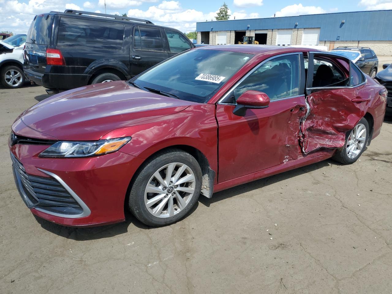 2022 Toyota Camry Le