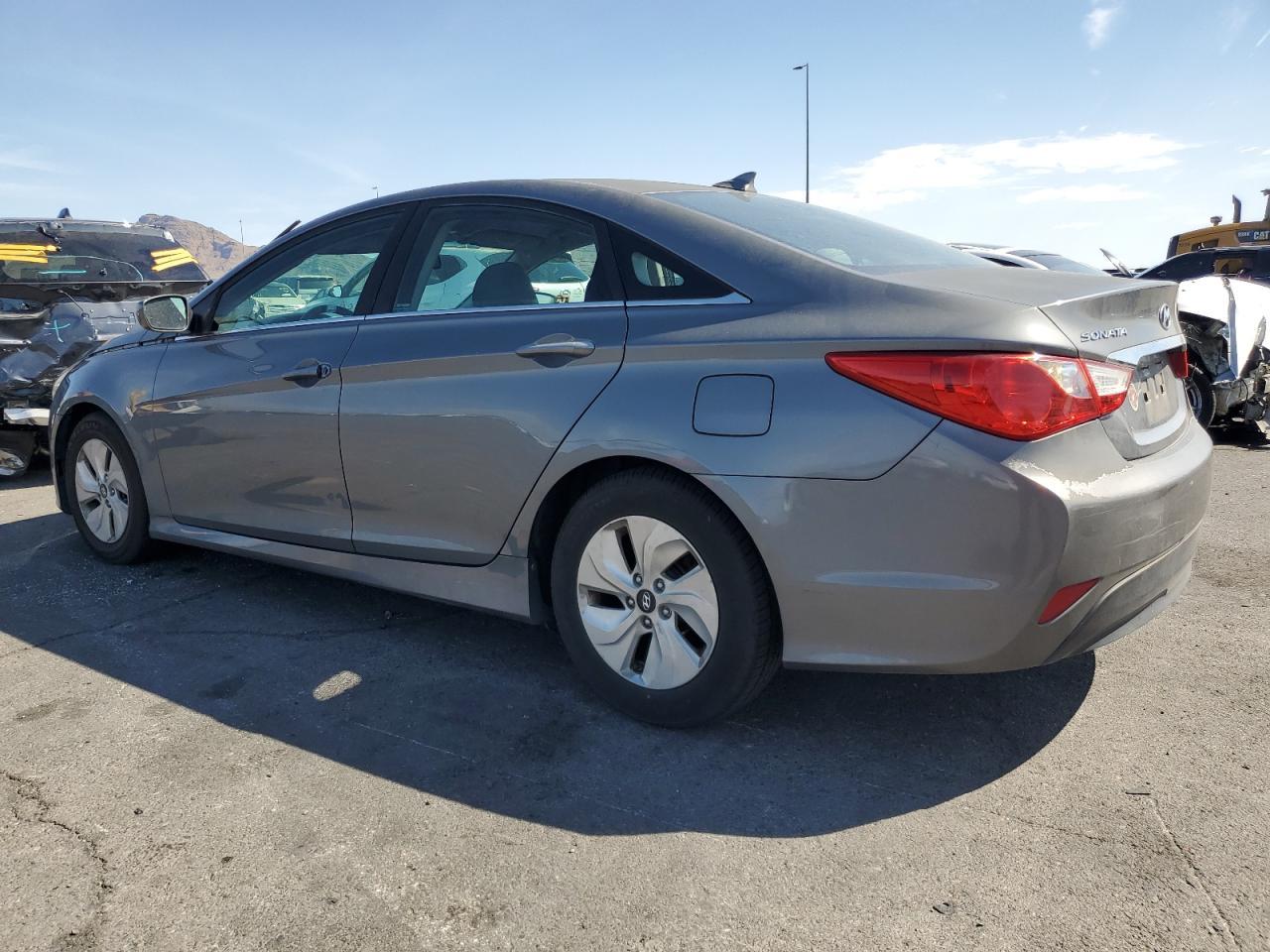 2014 Hyundai Sonata Gls - Фото 2