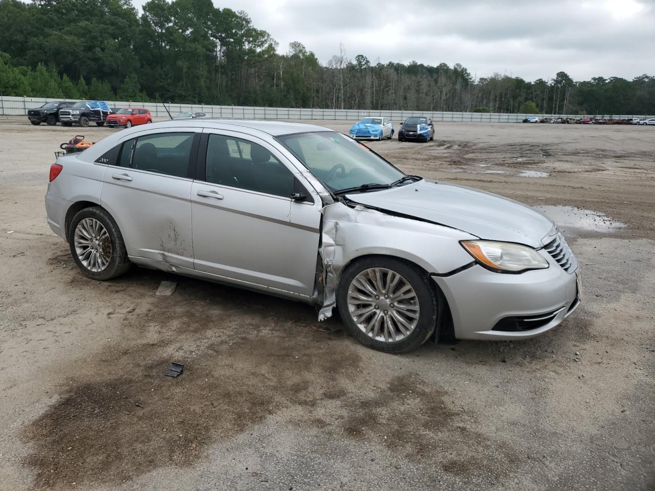 2012 Chrysler 200 Lx - Image 4