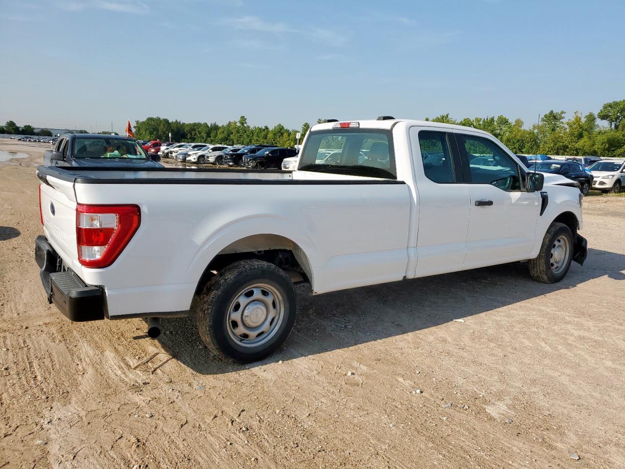2023 Ford F150 Super Cab - Image 3