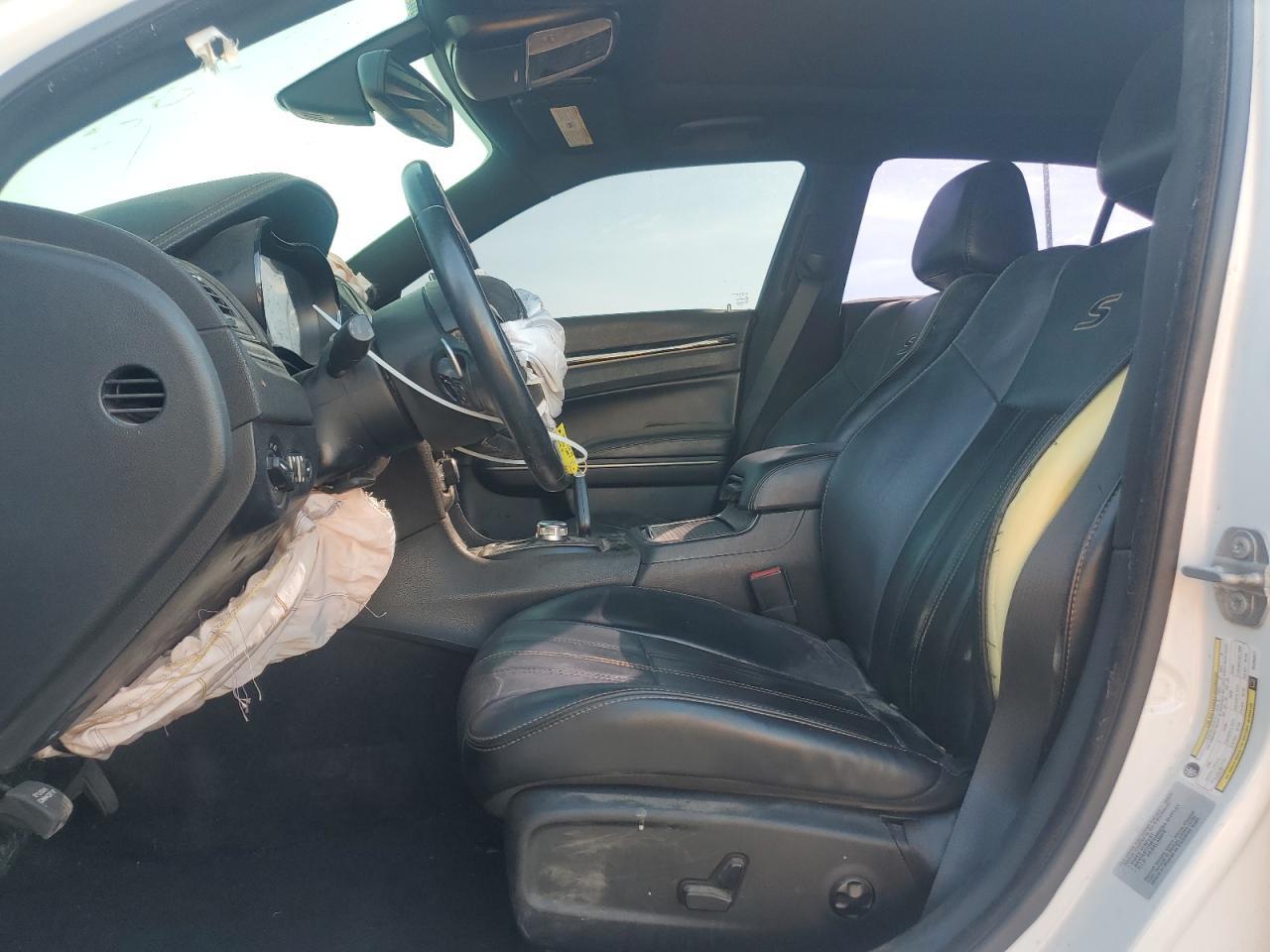 2016 Chrysler 300 S - Фото 7