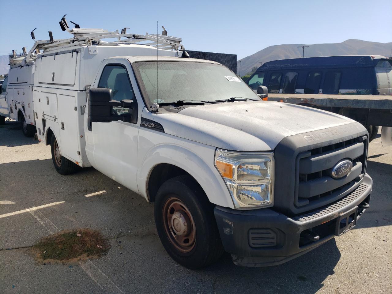 2013 Ford F350 Super Duty - Фото 4