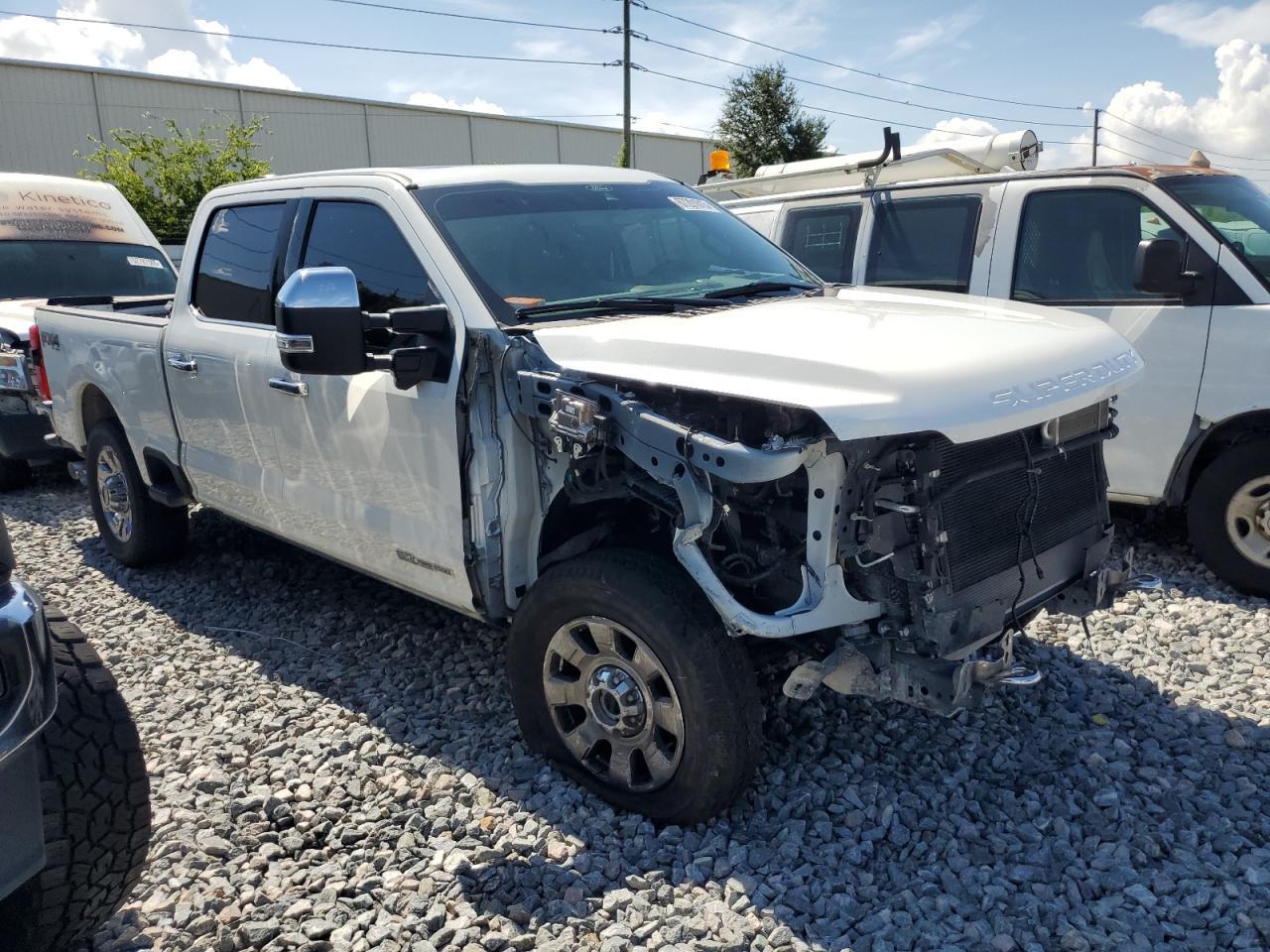 2024 Ford F350 Super Duty - Фото 4